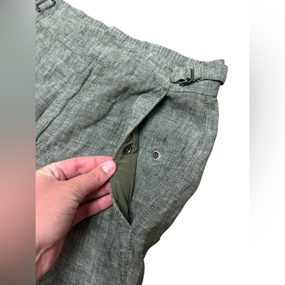 Athleta green linen shorts - Picture 4 of 7